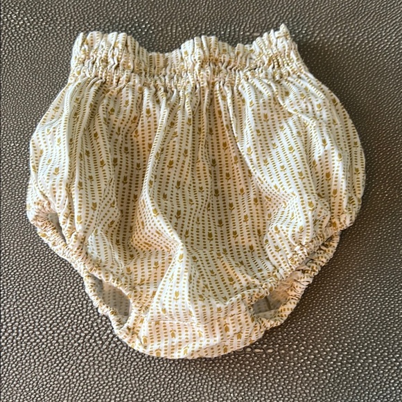 Soor Ploom Chamomile Lottie’s Stylish Cream and Gold Baby Bloomers. 2Y - Picture 1 of 3